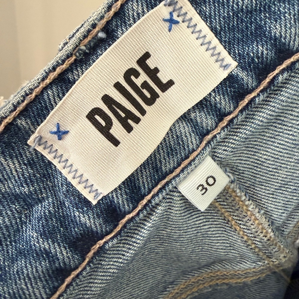 PAIGE Sasha Jeans - Picture 3 of 6
